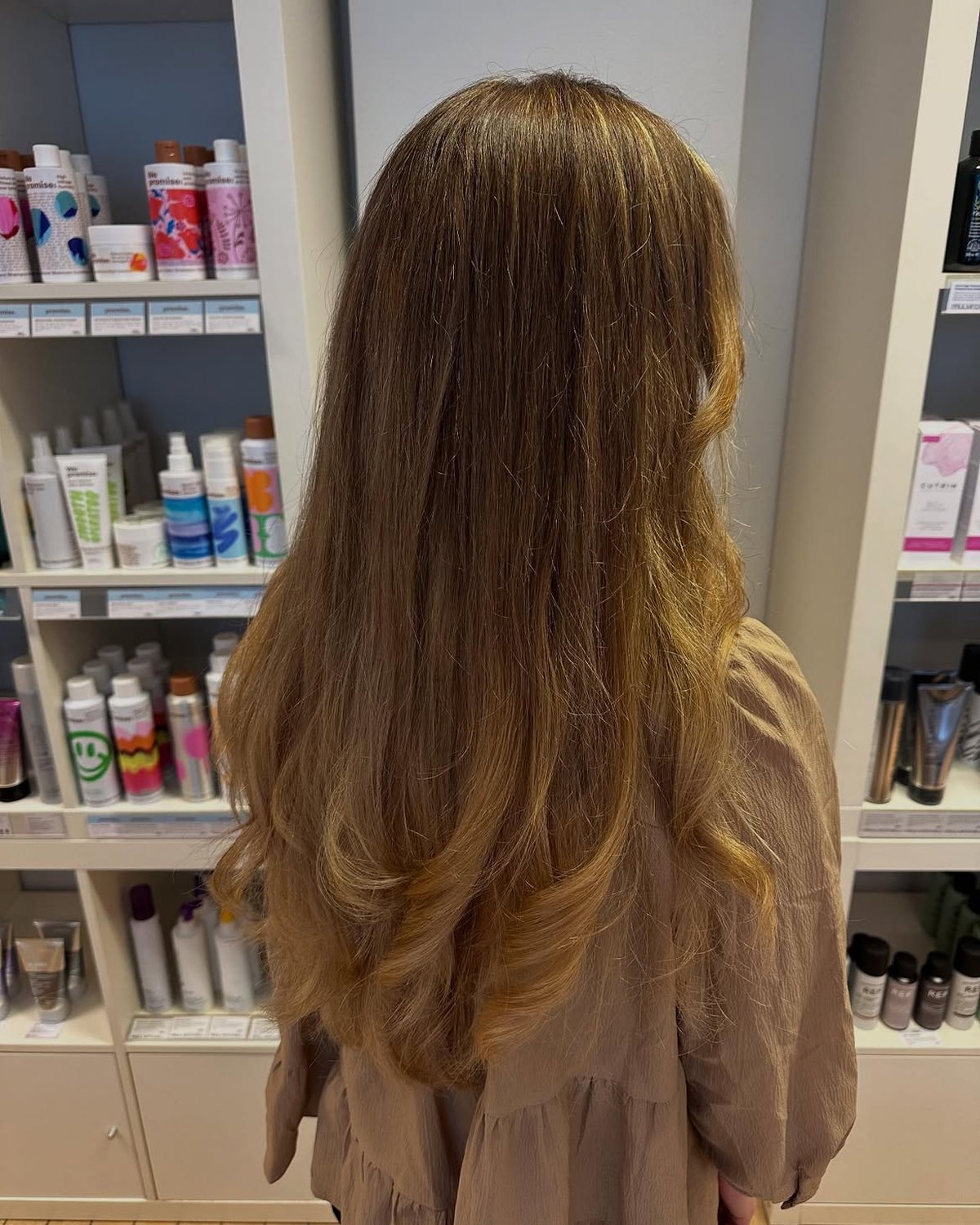 Balayage utført hos Desiré Frisersalong i Hamar